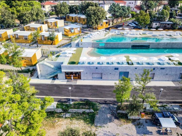 Villa Family Grand De Luxe Mobilhome 셀스 외부 사진