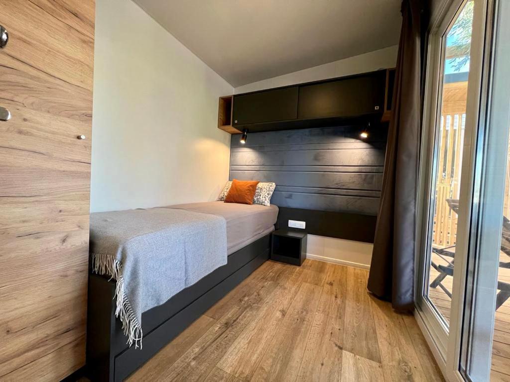 Villa Family Grand De Luxe Mobilhome 셀스 외부 사진