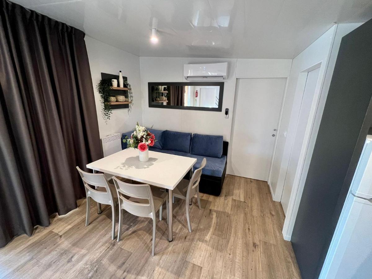 Villa Family Grand De Luxe Mobilhome 셀스 외부 사진