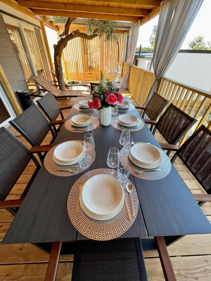 Villa Family Grand De Luxe Mobilhome 셀스 외부 사진