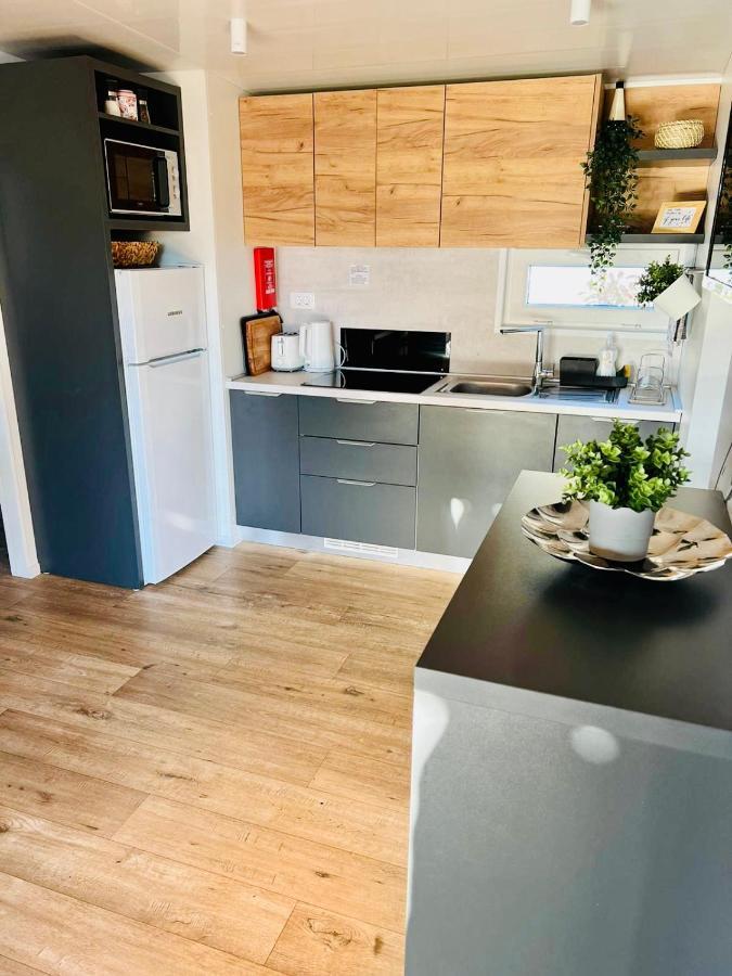 Villa Family Grand De Luxe Mobilhome 셀스 외부 사진